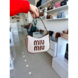 MiuMiu çanta